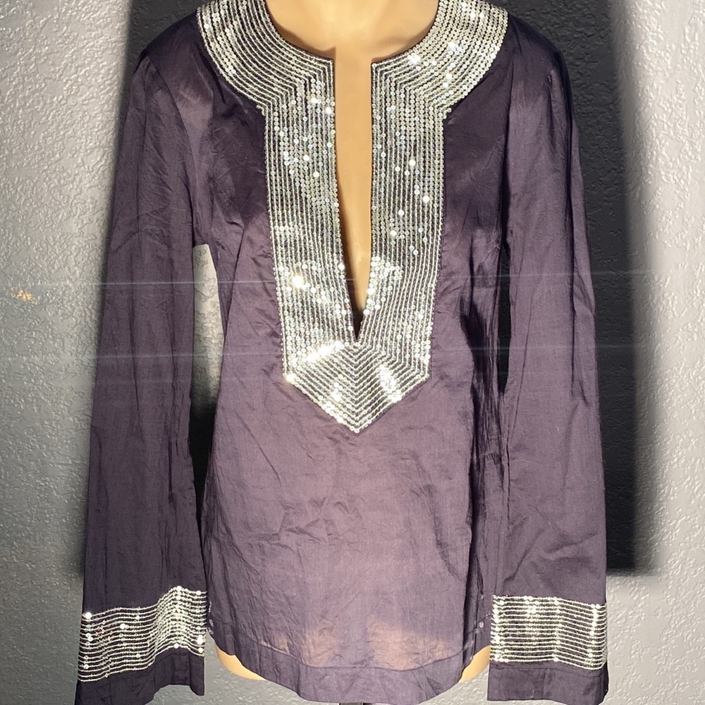 TORY BURCH - l/s dark blue tunic: silver sequins on neck & cuffs, hip slits - 8 - Picture 2 of 16